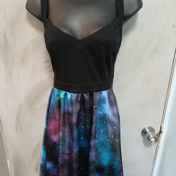 Hot Topic "Spacey" Dress🩵🖤🩶 - Picture 1 of 9